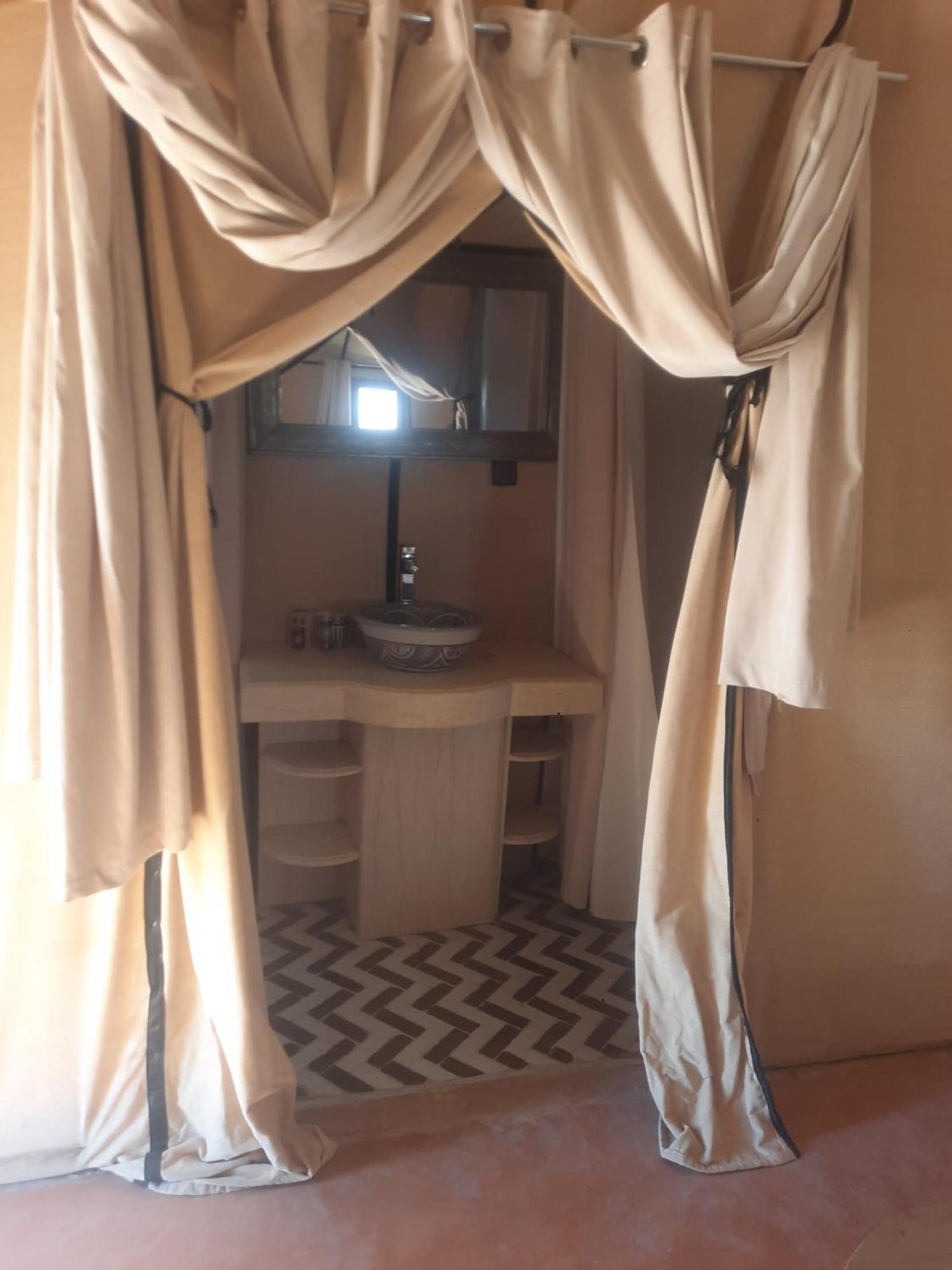 Starlit Camp Hotel Merzouga Ngoại thất bức ảnh