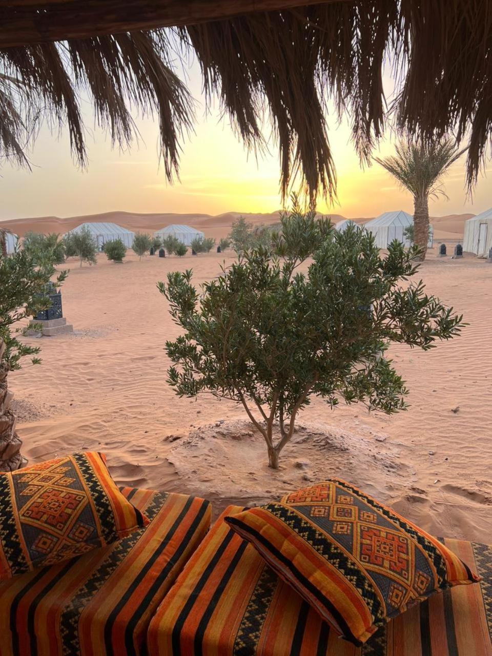 Starlit Camp Hotel Merzouga Ngoại thất bức ảnh