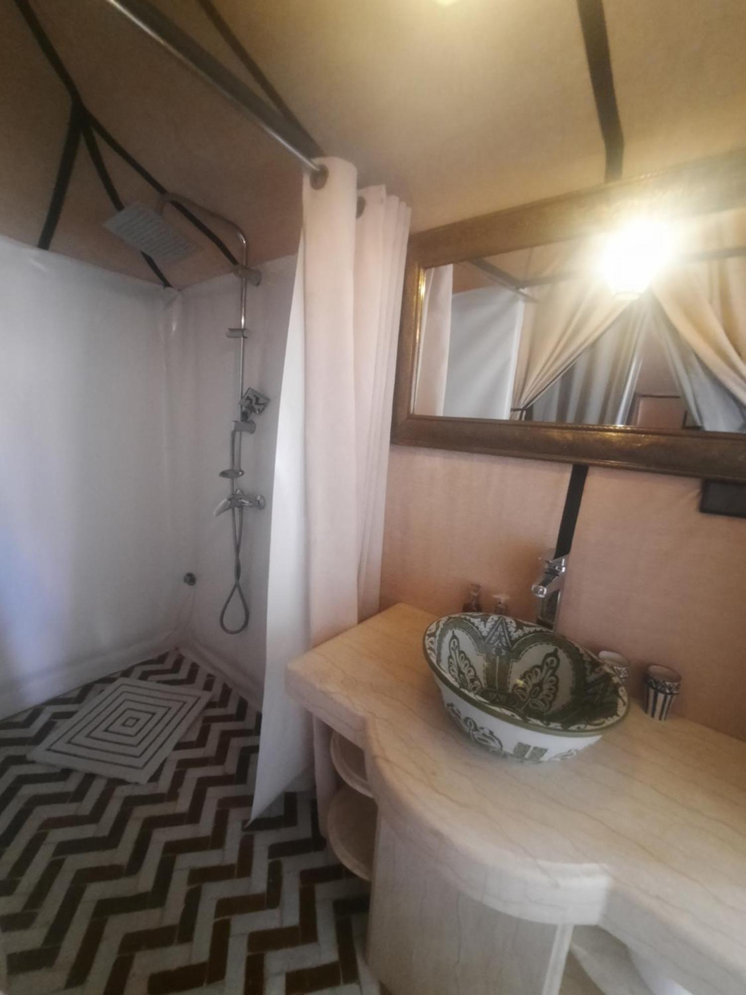 Starlit Camp Hotel Merzouga Ngoại thất bức ảnh